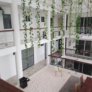 3* Hotel Casa Barka