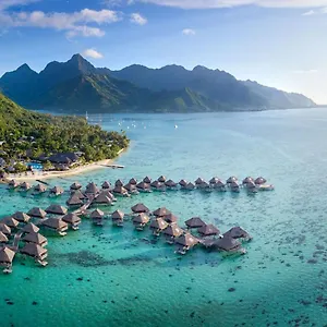 Station touristique Hilton Moorea Lagoon & Papetoai